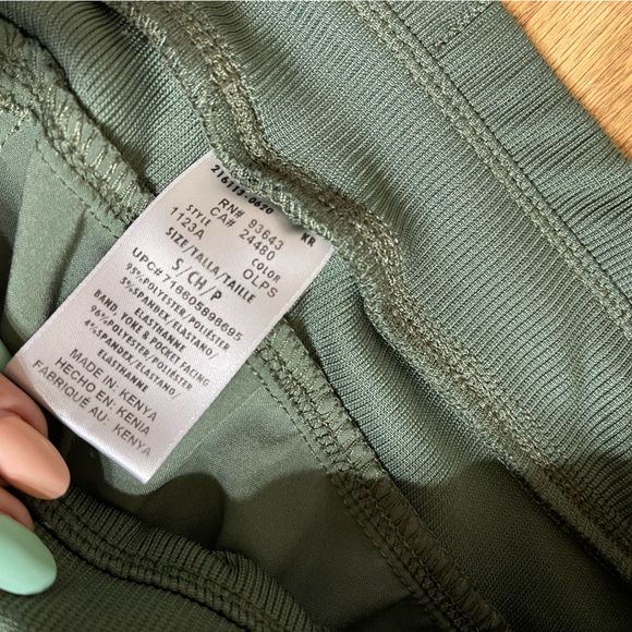 Cherokee scrub bottoms. Size small. - Picture 2 of 3